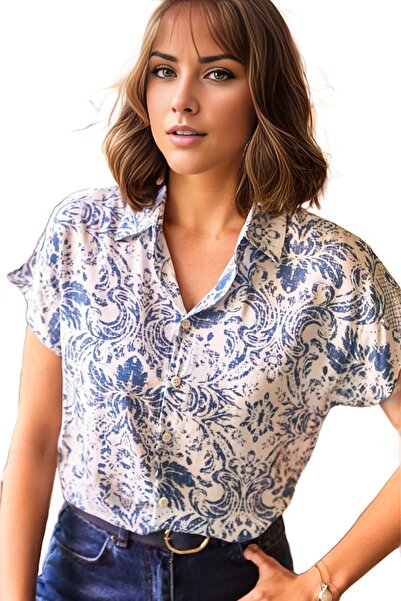 Cassime Жіноча сорочка з короткими рукавами, з ґудзиками у вигляді кажанів і синіми квітами, з віскози