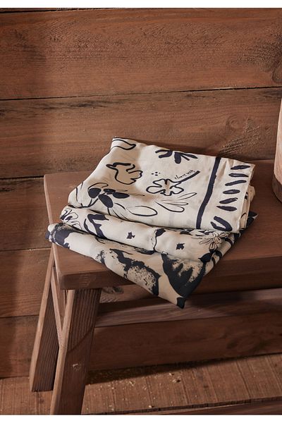 Fresh Luna Patterned Cotton Silk Ecru Scarf