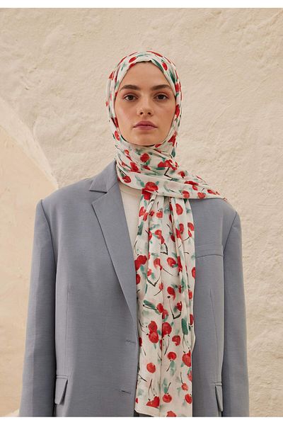 Fresh Ecru Color Shawl - Cherry Patterned Ram