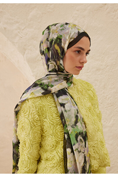 Fresh شال رامي منقوش باللون الأخضر