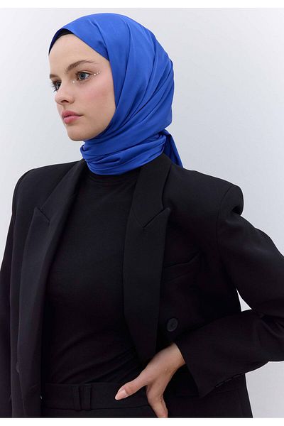 Fresh Silky Elegance - Saks Blue Shawl