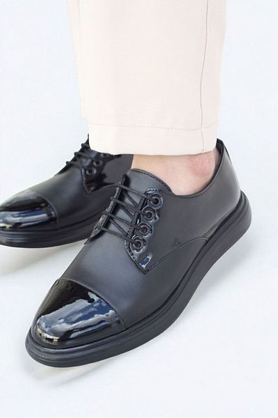 Roadbox Men's Black Semi Patent Leather Casual Orthopedic Shoes