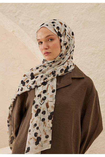 Fresh Beige Cherry Patterned Ram Shawl