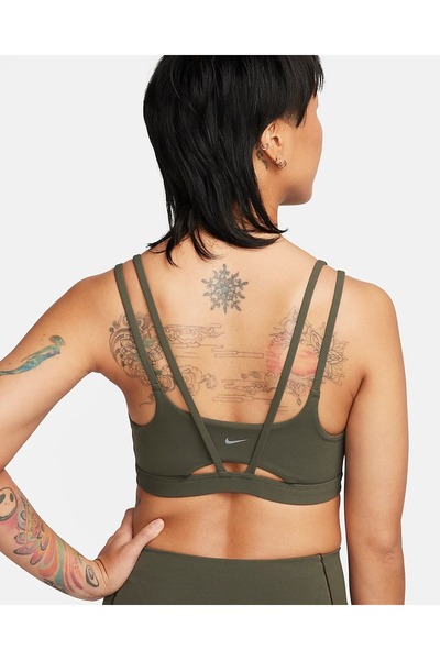 Nike Dri-Fit Alate Ellipse Середньої підтримки м'яка тренувальна зелена жіноч...