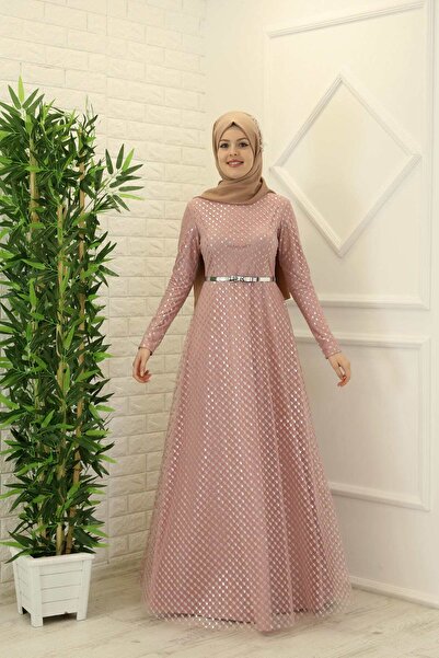 Esma Σεμνά βραδινά φορέματα