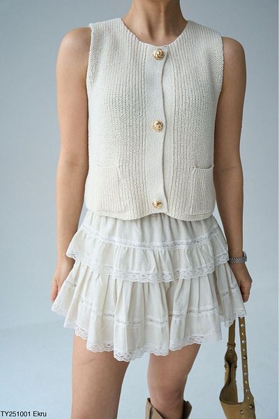 Lupies Women's Zero Sleeve Button Knitwear Vest