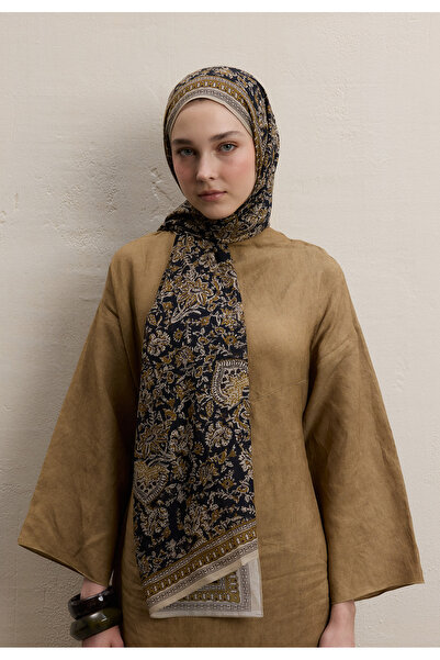 Fresh شال بنمط سونيا باللون الأخضر الزيتوني
