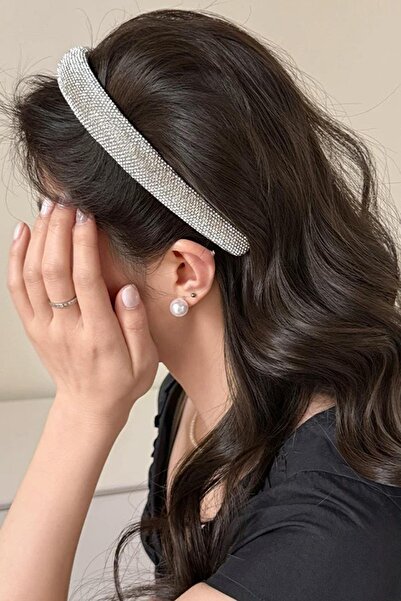 TAKIŞTIR Κορώνα με λεπτομέρεια από πέτρα σε ασημί χρώμα