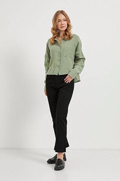 Arma Life Women's Loose Pocket Muslin Long Sleeve Green Shirt