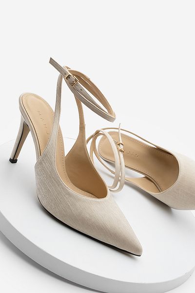 Marjin Damen-Stiletto-Schuhe – Knöchelriemen, offener Rücken – Absätze – Beige Satin