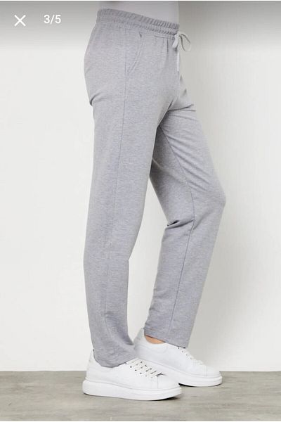 UYN SPORT Men's Straight Leg Baggy Cut Comfortable Wear Sweatpants
