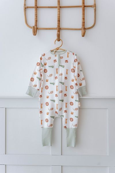 Lollie Baby&Kids Baby Sleeping Bag Safari Animals Motif 1.0 Tog Modal Cotton