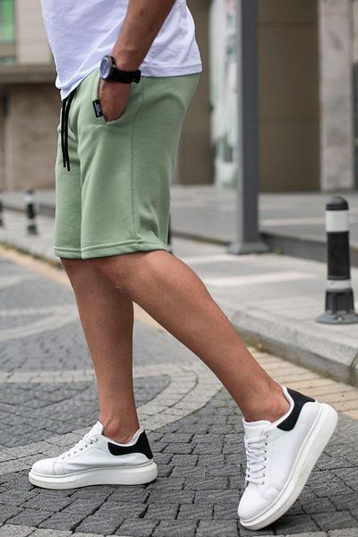 Madmext Pánské šortky Regular Fit 4842 - Zelené