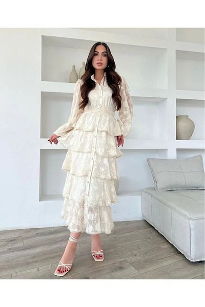 Afiş Butik Φόρεμα με λουλουδάτο σχέδιο με λουλουδάτο σχέδιο με λεπτομέρεια σε στρώσεις