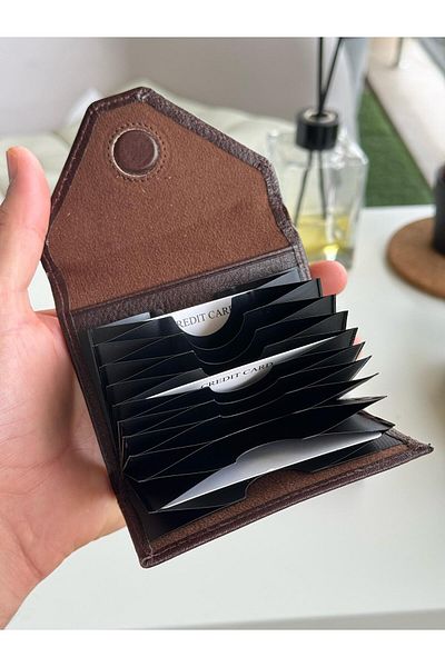 WATCHOFROYAL Akorde Brown Genuine Leather Card Holder