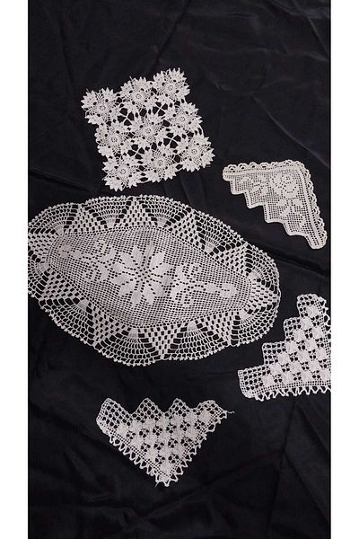 Papatyam Hand Knitted Crochet 1 Piece Coffee Table (40X25), Piece Lace/Vintage/Dowry