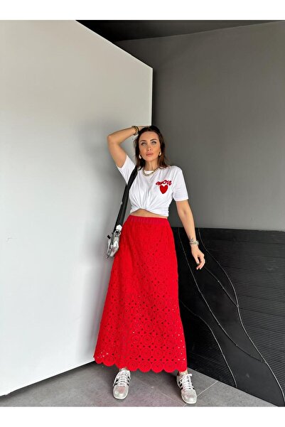 Zerrincan Giyim Kırmızı Tığ İşlemeli Motifli Etek