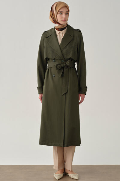 Tuğba Rüzgarlık Nakış Detaylı Trençkot - Haki