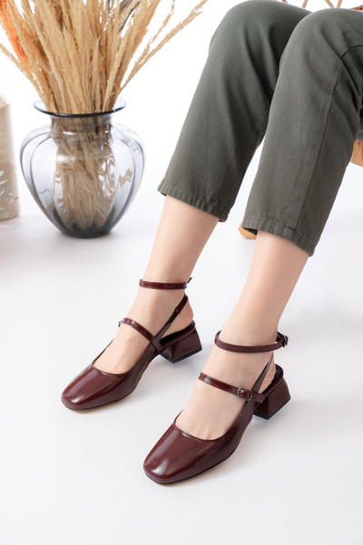 ZOLESSA حذاء نسائي بورجوندي مفتوح الظهر قصير من الجلد اللامع بكعب مريح للاستخ...