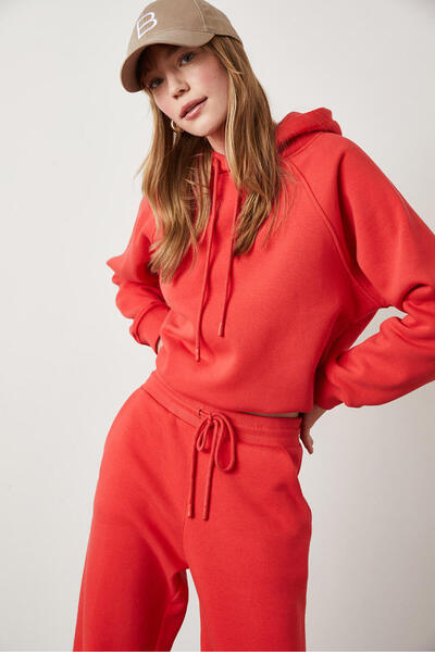 Beyyoglu Reglan Kollu Hoodie