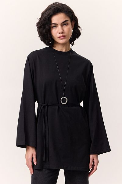 Manuka Oversize Tshirt - Black, Detailed Binding