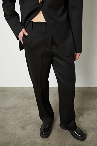 Beyyoglu Bel Detaylı Pantolon