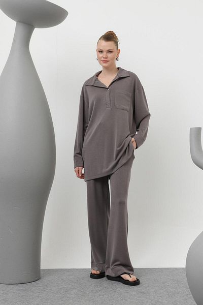 Loreen 20605 Women's Snap Collar and Pocket Detailed Trouser Suit