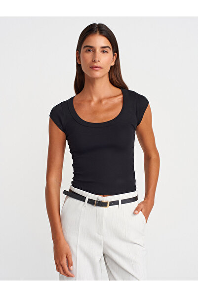 Dilvin 31808 Yuvarlak Yaka Fitilli T-shirt-Siyah