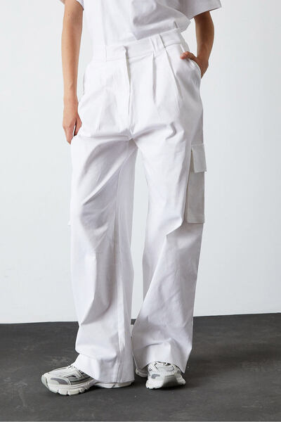 Beyyoglu Paçası Ayarlanabilir Pileli Pantolon