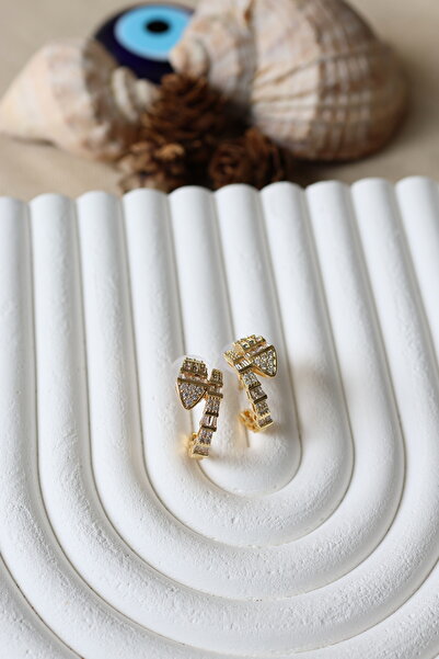 FİRST JEWELRY Yılan Figürlü Zirkon Taşlı Küpe