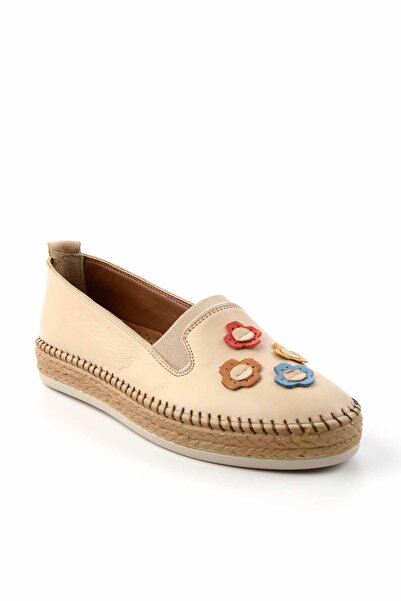 Bambi Bej Leather Kadın Casual Ayakkabı K01300301503