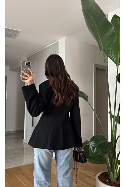 My Blog Черно подплатено сако с прилепнало талията - 251004