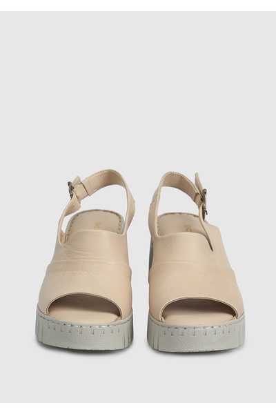 Eclipse Бежеві шкіряні жіночі сандалі