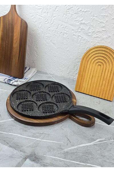 HomeTarz Waffle Pan - Cast Pancake Pan - 27 cm
