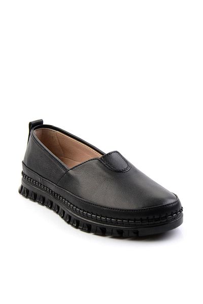Bambi Black Leather Women's Casual Shoes K01518015103