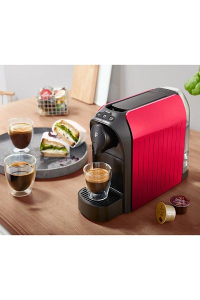 Tchibo Cafissimo Easy - Red Coffee Beans