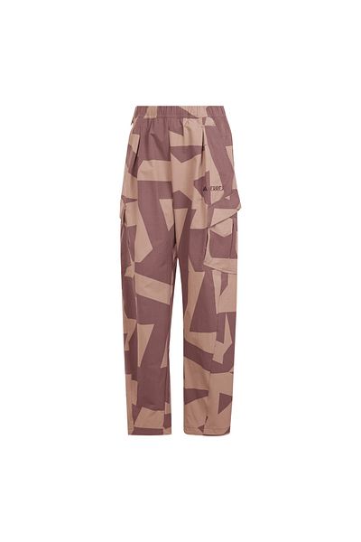 adidas Cargo Aop P Γυναικείο κόκκινο παντελόνι εξωτερικού χώρου Γυναικείο παντελόνι εξωτερικού χώρου Je9430