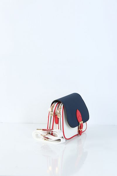 byFOX Fashion Geantă crossbody cu trei compartimente cu detaliu de husă