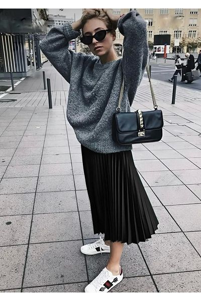FLEX FASHION Women's Elastic Waist Plain Pleated Midi Length Skirt