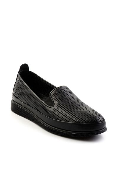Bambi Black Leather Women's Casual Shoes K01809111103