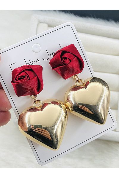 DS DİAMONDSHOP Heart and Rose Figured Earrings New Season Bykp- 202505703