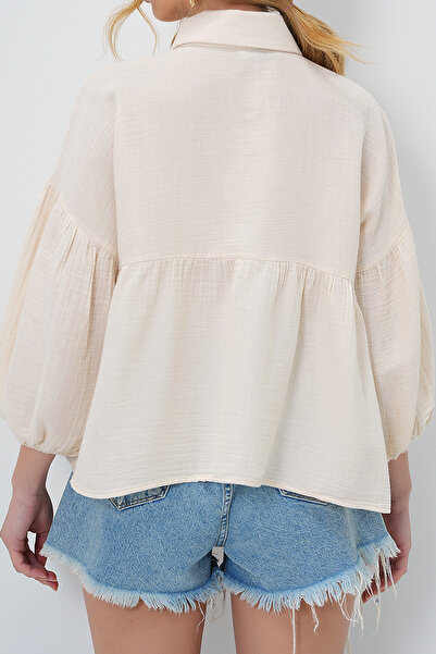 VAGGON Women's Cream Balloon Sleeve Elastic Skirt Flounced Linen Shirt Prmx13507