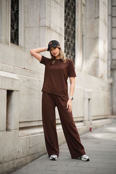 Lusin Women's Brown Fabric Tirl Soft Textured T-Shirt Pants Bottom Top Two-Piece Short Sleeve Summer Suit