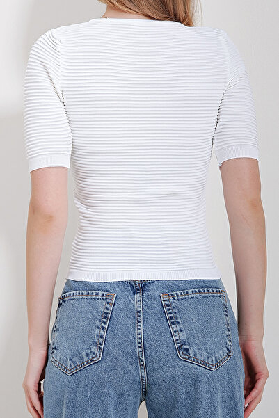 VAGGON Women's White Crew Neck Corded Openwork Half Sleeve Knitwear Blouse Prmx11558