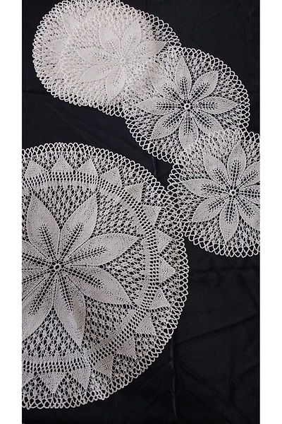 Papatyam Hand Knitted 6 Pieces (26cm and 50cm) Needlework Lace / Vintage / Dowry