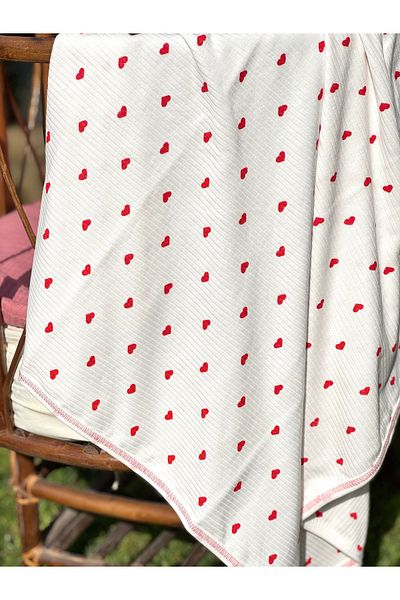 BETSY STUDIO Double Layer Heart Patterned Combed Cotton Baby Blanket