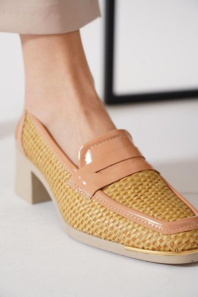 Moda Pie Дамски класически обувки с плосък колан Solna, кафяви, сламени