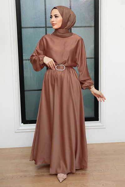 Neva Style Σοκολατένιο Σατέν Φόρεμα Hijab 5727ck