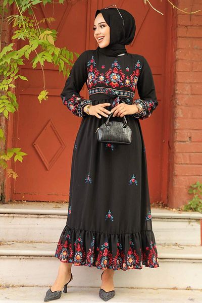 Neva Style Floral Patterned Black Hijab Dress 23231S