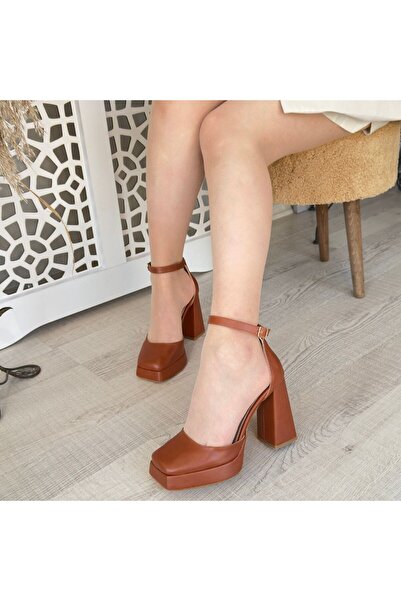 Difolia Kawer Taba Cilt Topuklu Ayakkabı